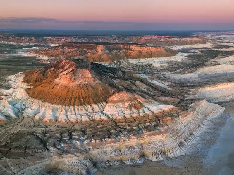 Kazakhstan Adventure Tour: Mangystau & Nature – 11 Days